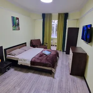аппарт рядом с вознесенским собором номер 3 Алматы